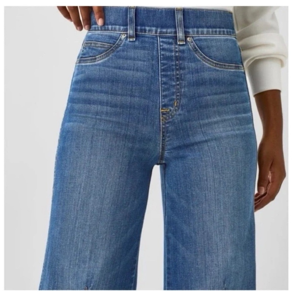 SPANX Seamed-Front Wide Leg Jeans - Blue Pull-On Shaping Denim - Size M - Picture 5 of 13